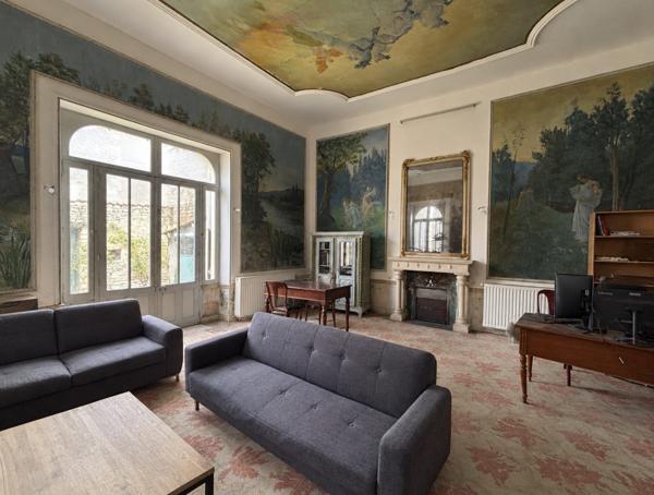 Maison bourgeoise spacieuse -centre ville