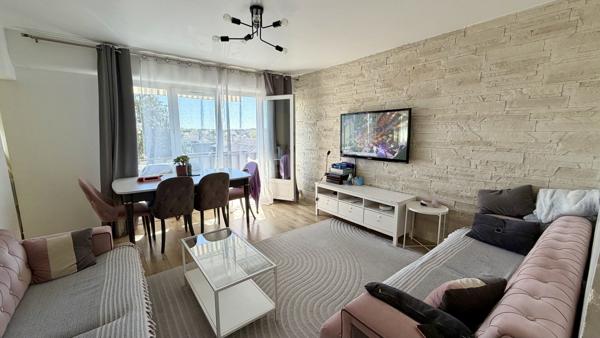 Appartement 4 pièces 74.02 m2