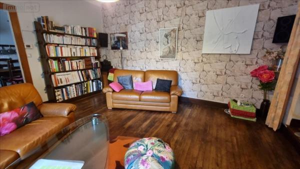 Maison à vendre à Jonzac en Charente-Maritime (17500), ref : 1817