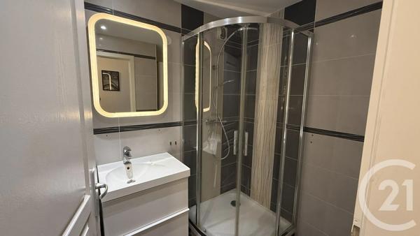 Appartement F3 à vendre  3 pièces - 60,50 m 2   ST DIE DES VOSGES  - 88