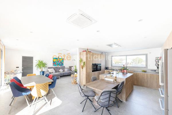 Vente Villa195 m² - 5 Pièces - COUBON (43700)