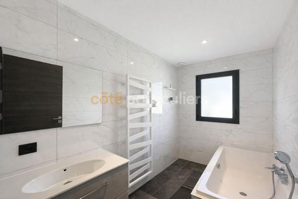 Vente Villa195 m² - 5 Pièces - COUBON (43700)