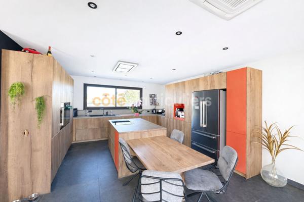 Vente Villa195 m² - 5 Pièces - COUBON (43700)