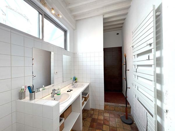 Maison 11 pièces - 265 m²