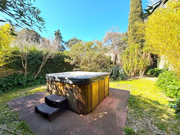 Maison 11 pièces - 265 m²