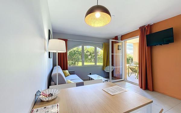 Appartement à vendre    2 pièces •  Mougins