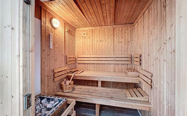 Appartement à vendre    2 pièces •  Mougins