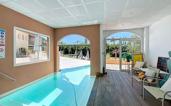 Appartement à vendre    2 pièces •  Mougins