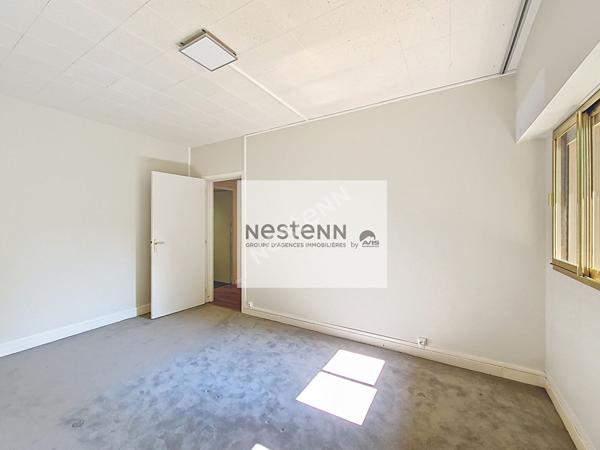 A ACHETER ! Appartement de type 3 dans résidence sécurisée avec 2 stationnements privatifs POITIERS - QUARTIER SAINT HILAIRE