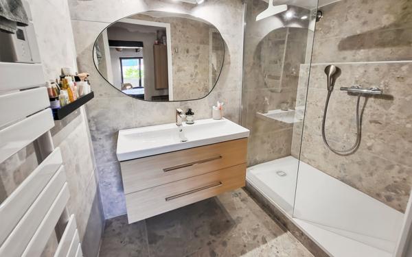 Appartement à vendre    3 pièces • 68,22 m2 Cabriès