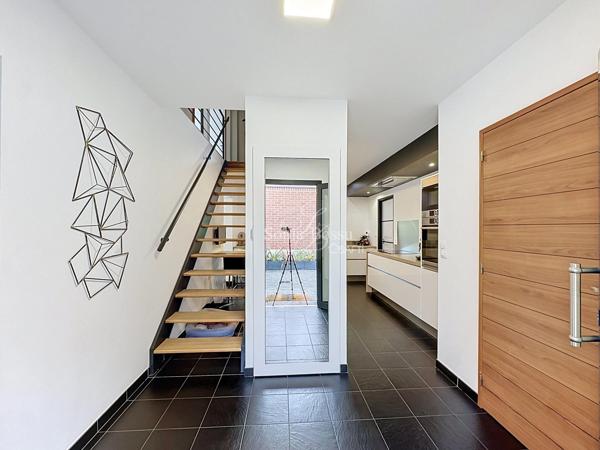 MAISON D'ARCHITECTE INSOUPÇONNÉE 3 VOIR 4 CHAMBRES // PISCINE