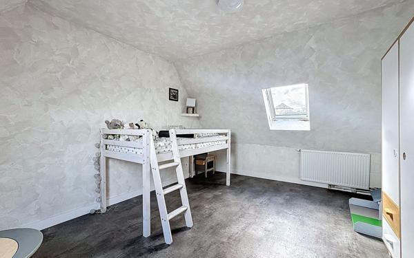 Maison à vendre    5 pièces •  Laissac