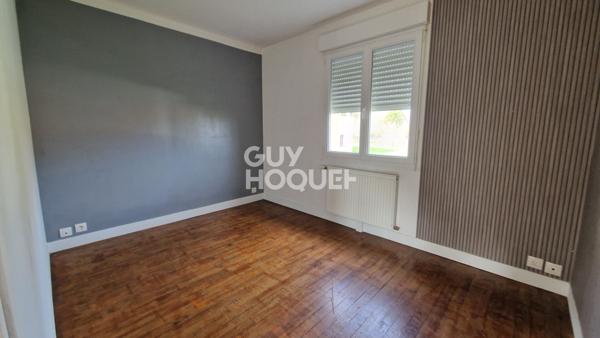 Maison de 4 pièces principales sur sous sol, en parfait état