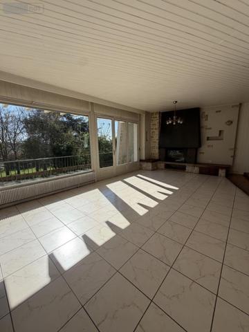 Maison à vendre à Cholet dans le Maine-et-Loire (49300), ref : 49055-84   
Mocrat