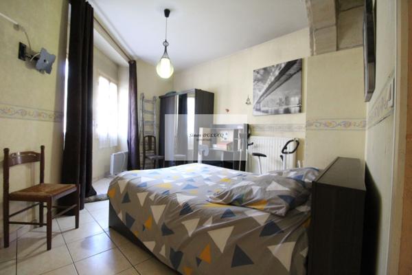 Saint-Affrique (12400) Duplex 6 pièces 120m² avec balcon, cave et grenier