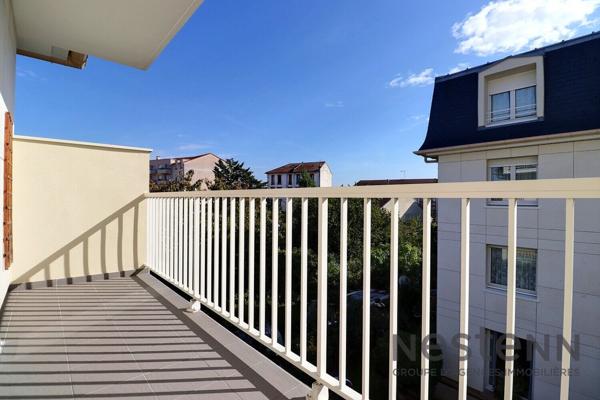 Studio NEUILLY-SUR-MARNE 30m2