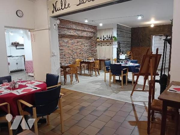 cause retraite, vds fds commerce "bar-restaurant":  bar, restaurant, cuis, sanitaire. Maxi 110 cts.