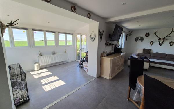 Maison à vendre    9 pièces •  Jouy-le-Châtel