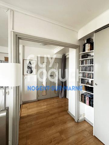 Appartement  3 pièce(s) 64.45 m2 + Parking + Cave