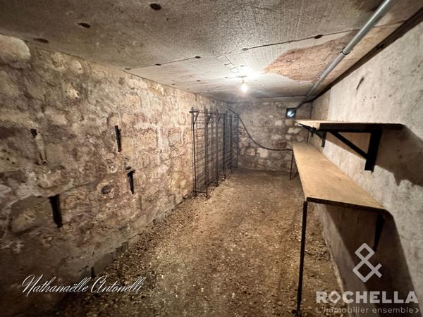 BEAU PAVILLON - SAINT-JEAN-D'ANGELY