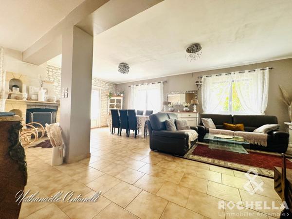 BEAU PAVILLON - SAINT-JEAN-D'ANGELY