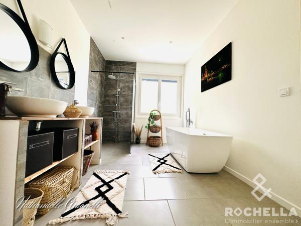 BEAU PAVILLON - SAINT-JEAN-D'ANGELY