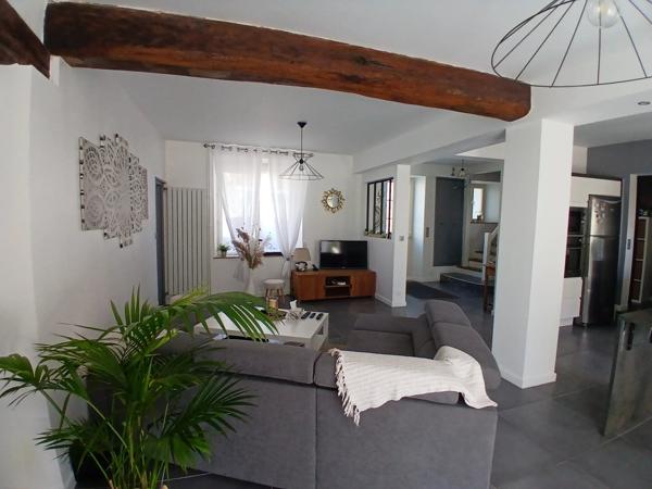 Vente Maison de village 5 pièces 190 m2 à Angerville