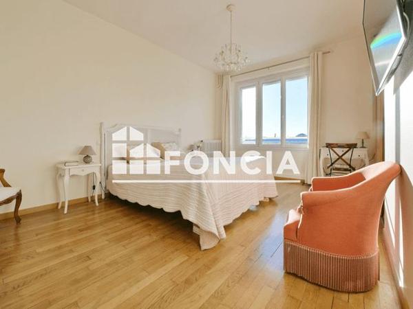 À vendre Appartement 4 pièces 138 m² - Flers 61100