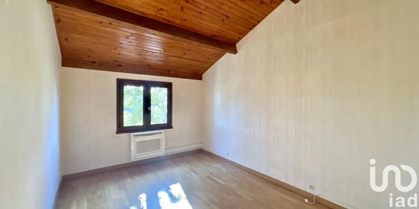 House for sale 6 rooms 158 m² Bagnols-sur-Cèze