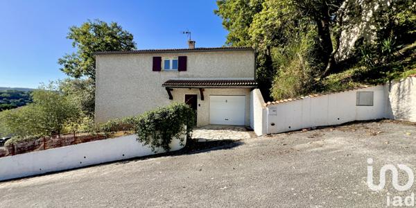 House for sale 6 rooms 158 m² Bagnols-sur-Cèze