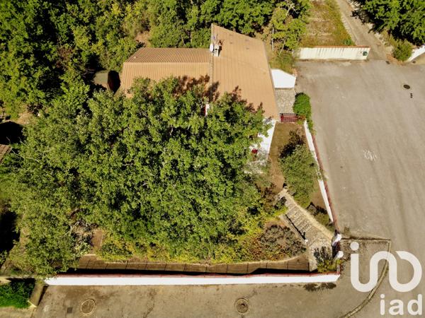 House for sale 6 rooms 158 m² Bagnols-sur-Cèze