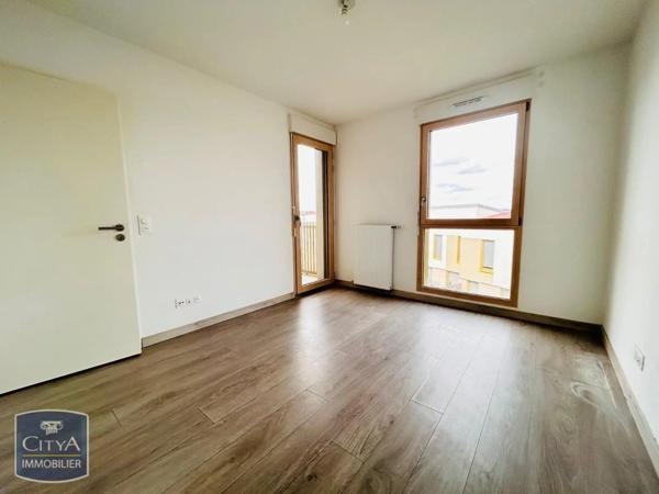 Appartement à louer 2 pièces 42.28m²