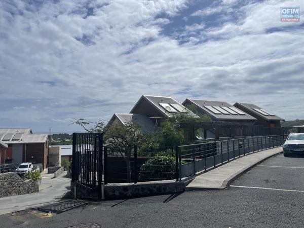 À Vendre – Appartement F3 Duplex à La Saline les Bains (97434)