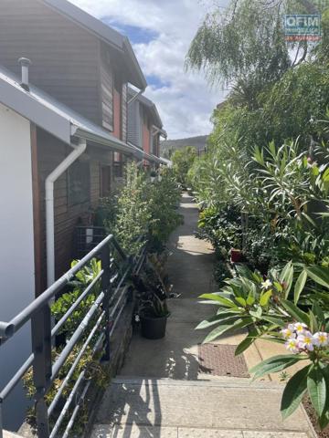 À Vendre – Appartement F3 Duplex à La Saline les Bains (97434)