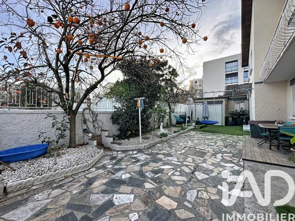 Maison à vendre 6 pièces 120 m² Lyon 8