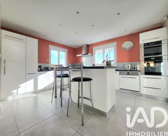 Maison à vendre 6 pièces 157 m² Rive-de-Gier