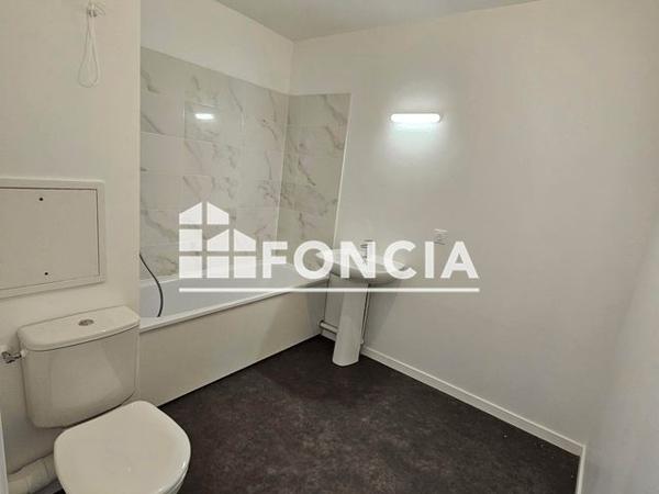 Location Appartement 2 pièces 41.2 m² - BOULEVARD CLEMENT ADER Meaux 77100