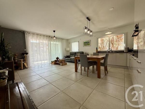 Appartement F3 à vendre  3 pièces - 74,83 m2 BOURG LES VALENCE - 26