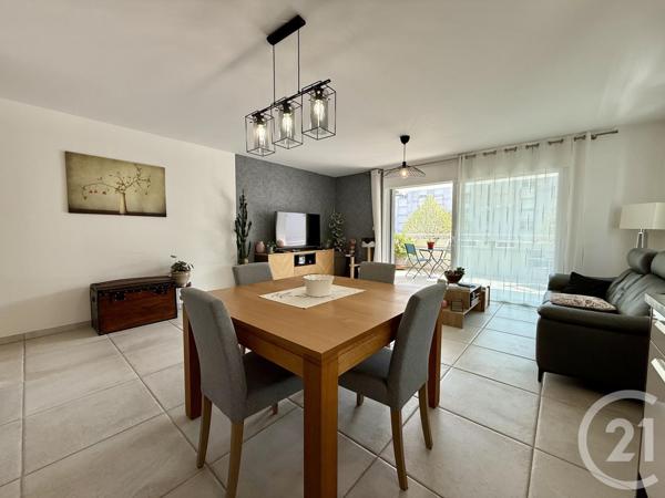 Appartement F3 à vendre  3 pièces - 74,83 m2 BOURG LES VALENCE - 26