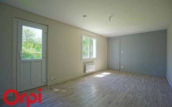 Maison à vendre    2 pièces •  Thiberville