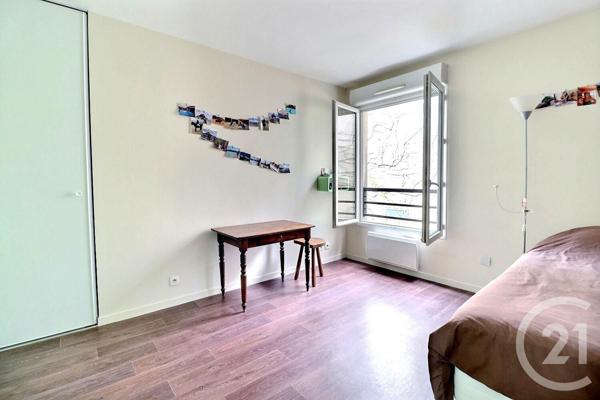 Appartement F4 à vendre  5 pièces - 99,02 m2 LES LILAS - 93