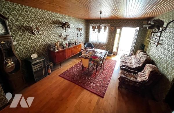 Maison 166 m² Saints-Geosmes - 5 pièces.