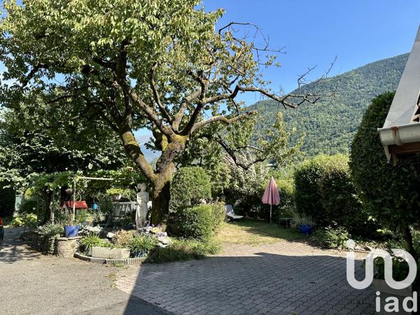 Maison à vendre 8 pièces 202 m² Albertville