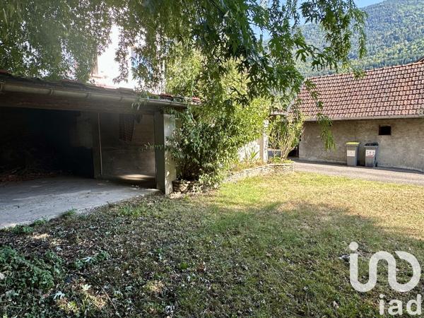 Maison à vendre 8 pièces 202 m² Albertville