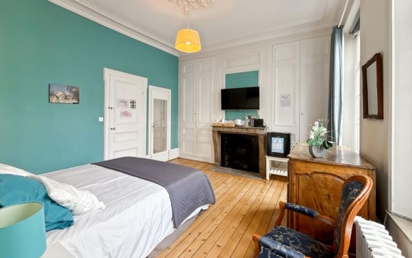 Maison à vendre    9 pièces • 365 m2 Boulogne-sur-Mer