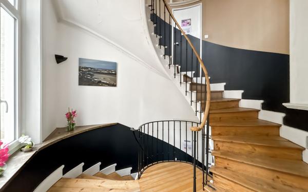 Maison à vendre    9 pièces • 365 m2 Boulogne-sur-Mer