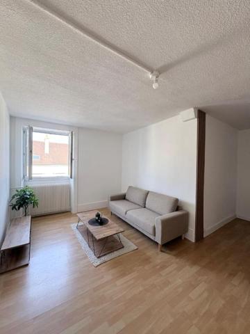 Lons-le-Saunier Centre ? Appartement 61 m² avec grenier aménageable de 30 m²