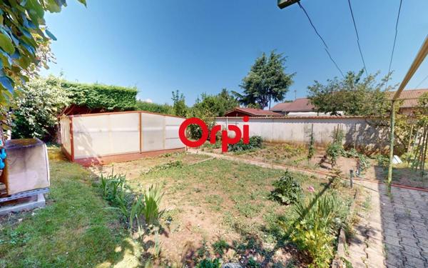 Maison à vendre    4 pièces • 82 m2 Décines-Charpieu