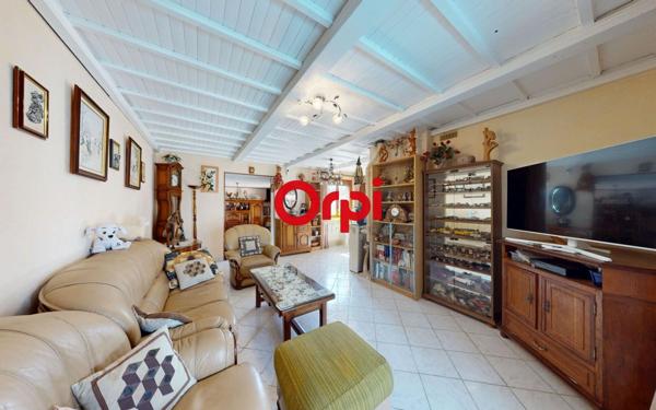 Maison à vendre    4 pièces • 82 m2 Décines-Charpieu