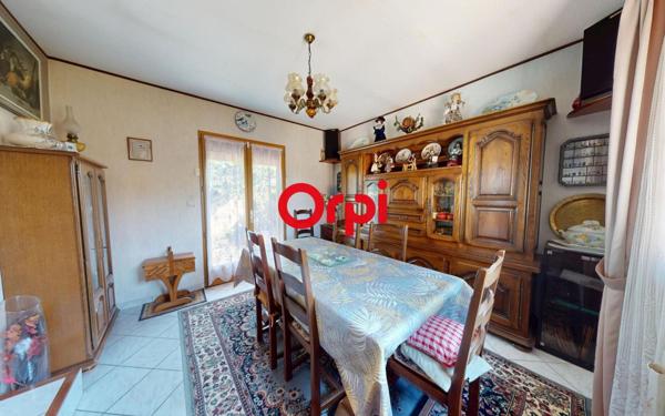 Maison à vendre    4 pièces • 82 m2 Décines-Charpieu